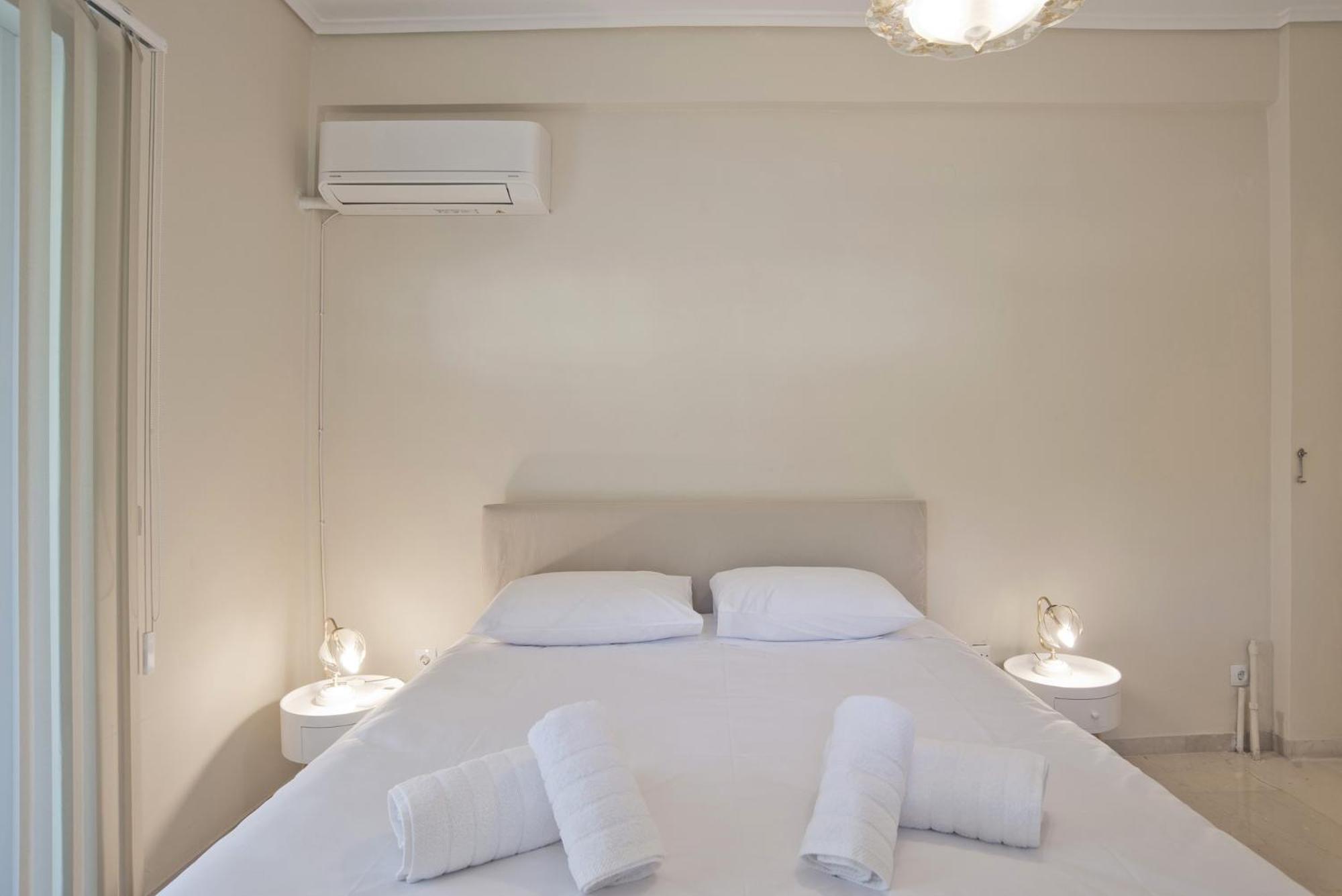 Riviera Living Apartment Athens Exterior photo