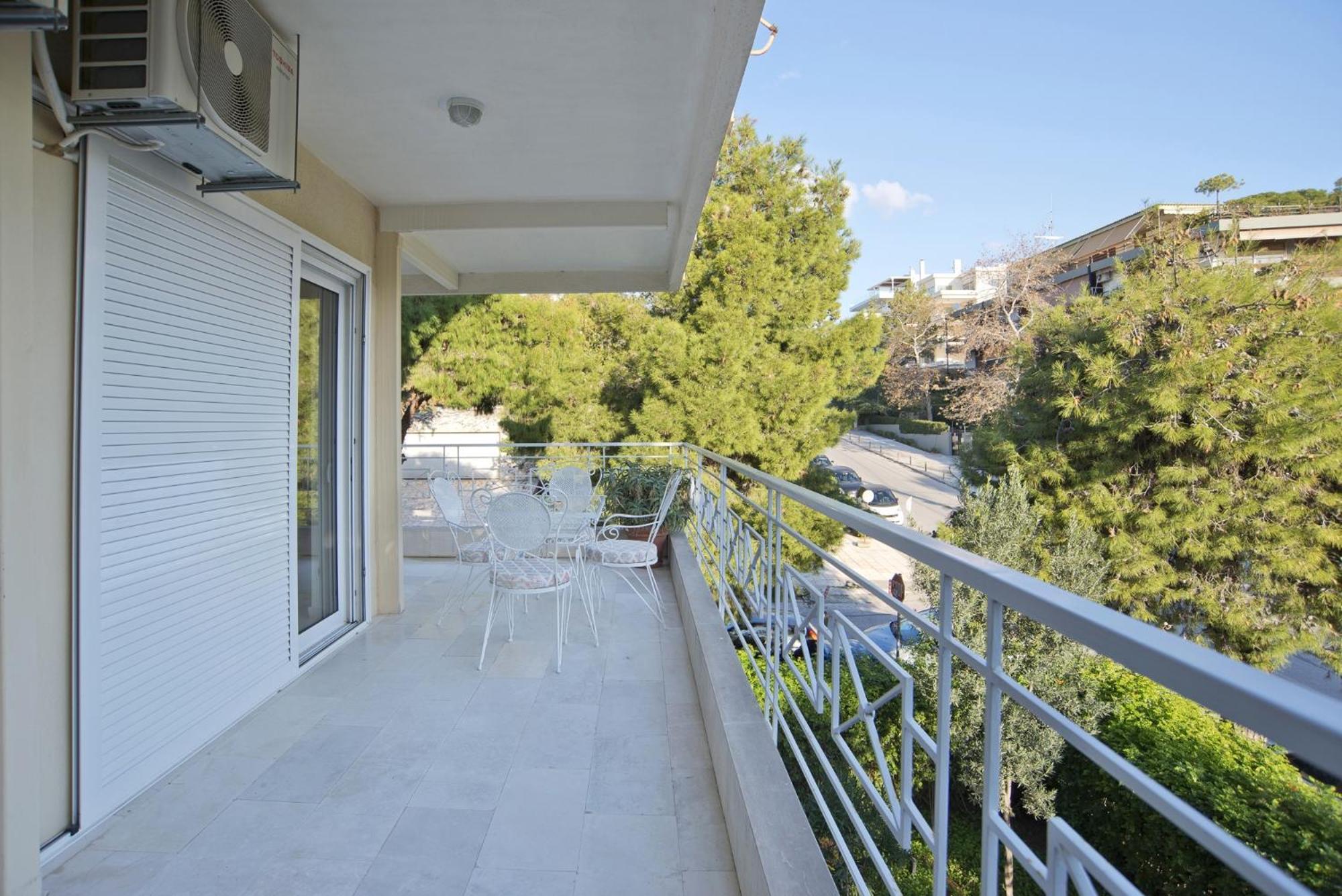 Riviera Living Apartment Athens Exterior photo